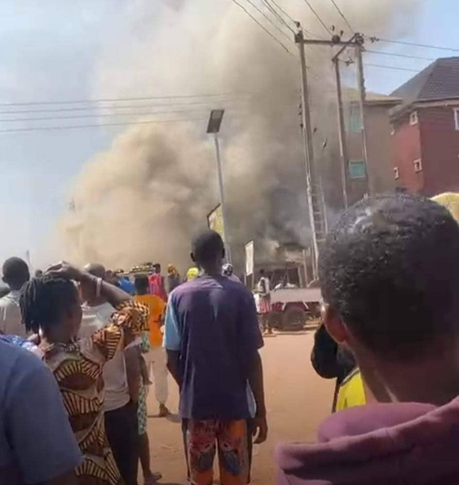 Breaking News: Fire Outbreak at University Market Road, Nsukka